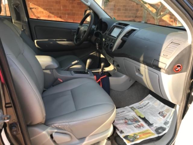 Hilux SRV 3.0 4x4 aut 2008 - Foto 6