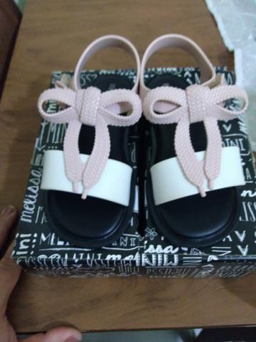 Mini melissa tamanho 23/24