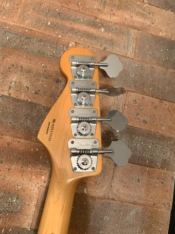 Fender jazzbass mexicano 4 cordas - Foto 5