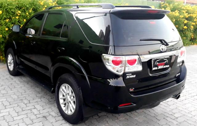 Hillux SW4 DIESEL AUT 4x4 2012/2012 - Foto 2