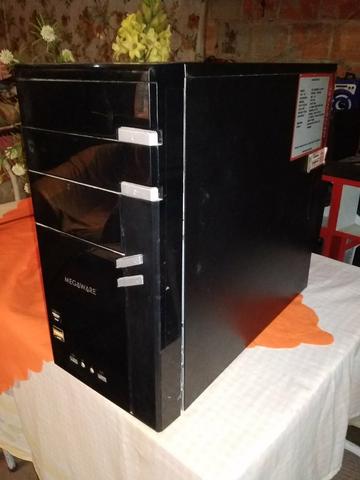 Vendo uma CPU com a fonte,Drive de CD e um HD de 160G