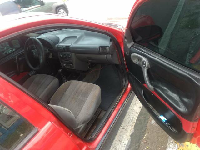 Corsa 96 04 portas em dias - Foto 3