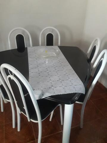 Mesa 6 cadeiras