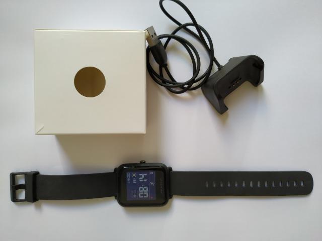 Relógio Amazfit bip novo.