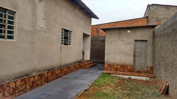 Casa com 3 quartos - Bairro Jardim Ipanema em Goiânia - Foto 7
