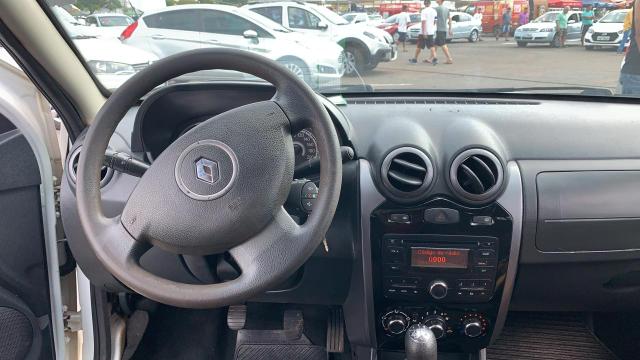 Renault Sandero - Foto 4