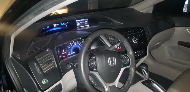 Civic - Foto 3