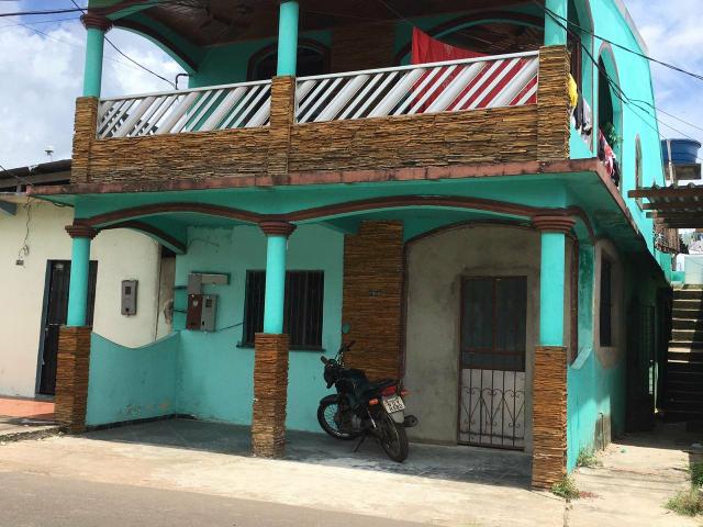 Aluga-se casa em manacapuru