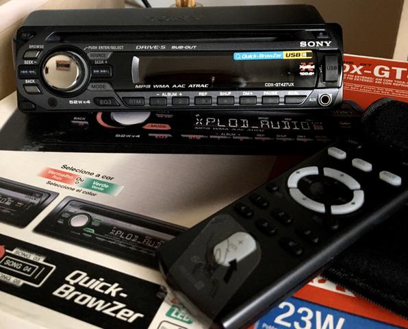 Rádio Sony p/carro