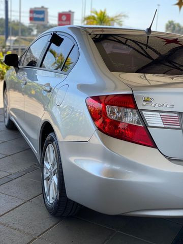 Honda Civic LXS 1.8 2012/2013 - Foto 8