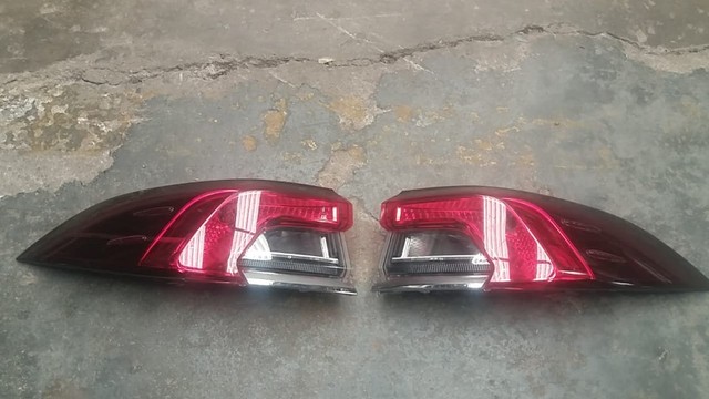 Lanterna Corolla 2020 2021 2022 sem LED