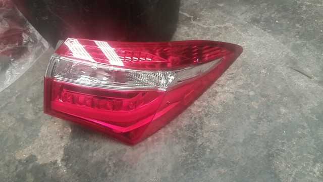 Lanterna Corolla 2015 2016 2017 com LED