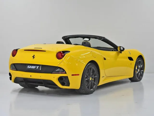 Ferrari California - MTA Brasil