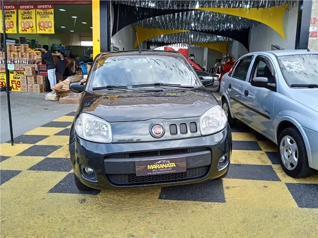 Comprar Hatch Fiat Uno 1.0 4P Flex Evo Vivace Celebration Preto