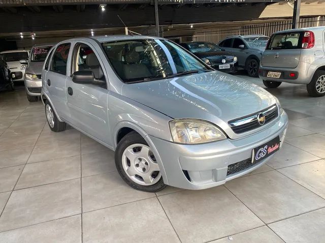 Comprar Hatch Chevrolet Corsa Hatch 1.4 4P Maxx Flex Preto 2012 em  Botucatu-SP