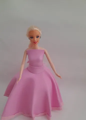 Vestido Plissado Paete Barbie - Desapegos de Roupas quase novas ou nunca  usadas para bebês, crianças e mamães. 617760