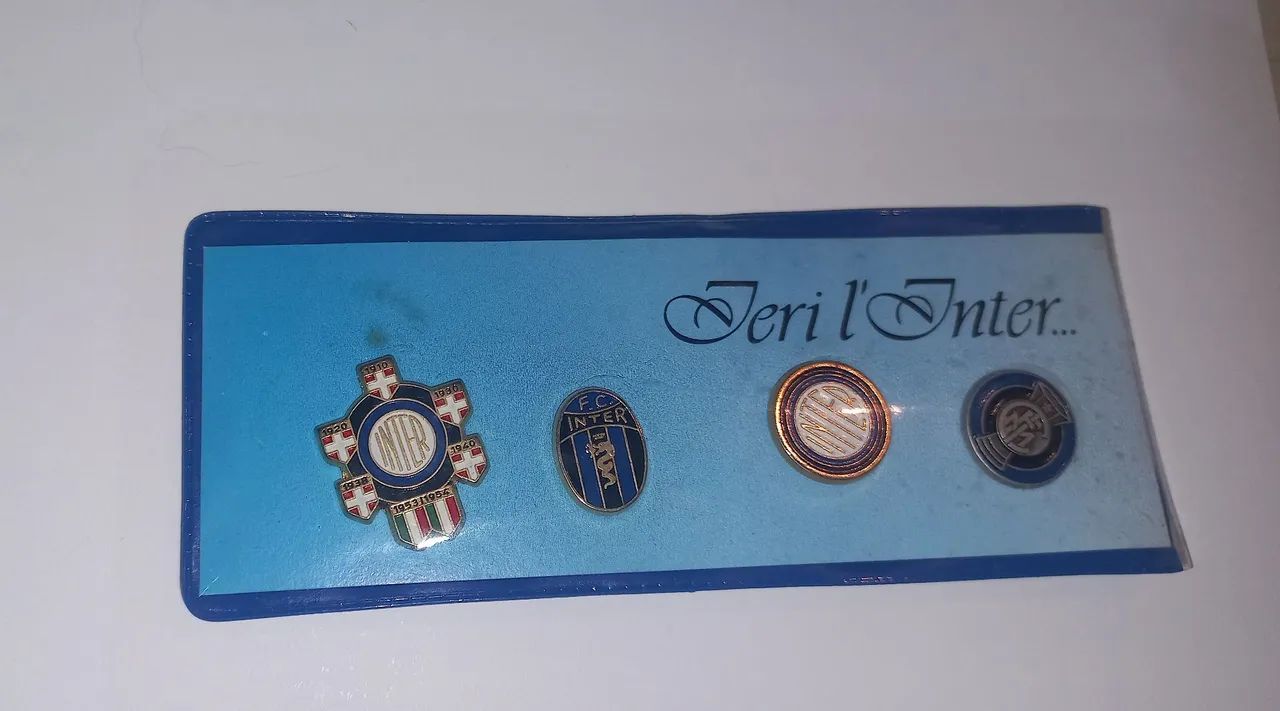 Conjunto 4 botons Inter Milão, Itália 