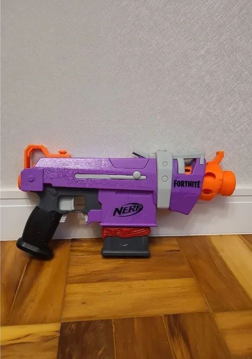 Nerf Automática SMG Fortnite - Hasbro