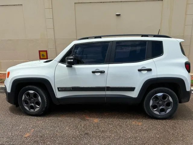 RENEGADE 1.8 2018 automático - UNICA DONA