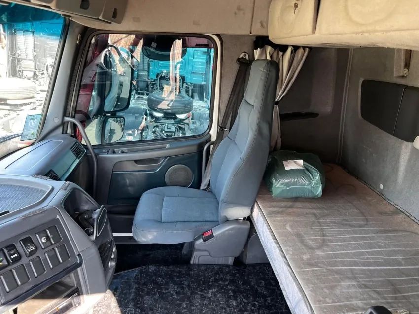 VOLVO FH 500 6X2 2013/2013 - Foto 8