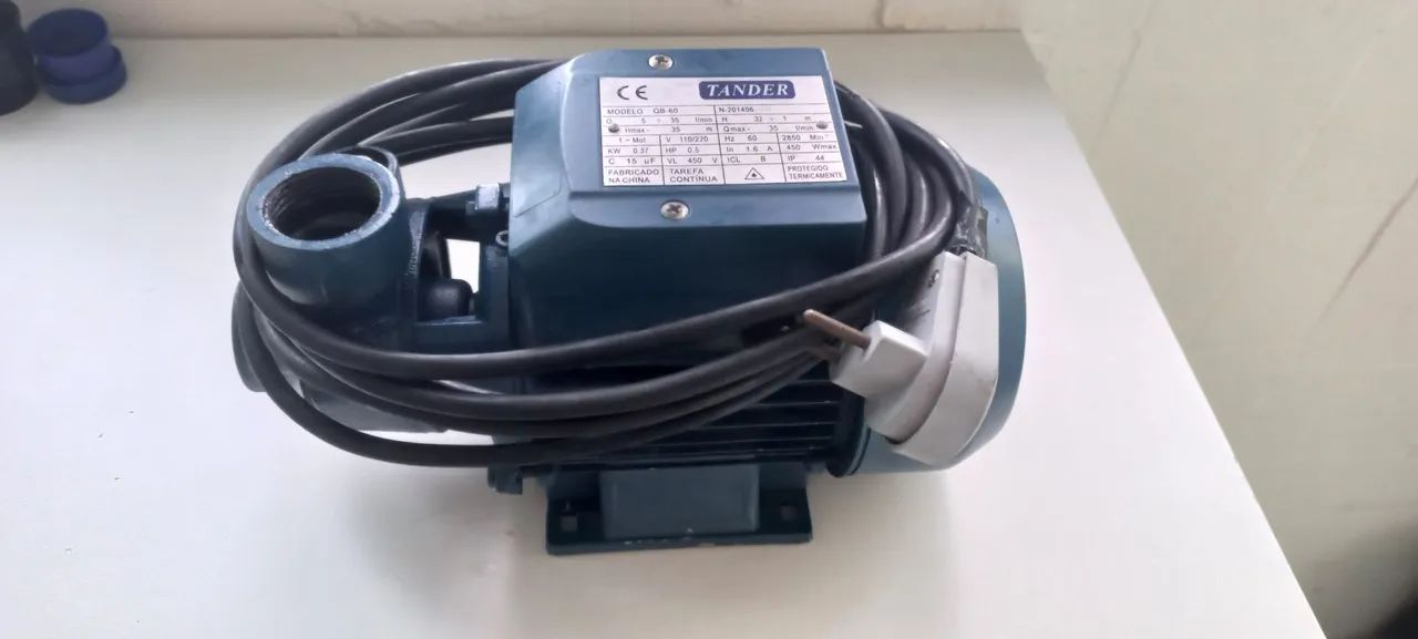 Bomba d'água Tander QB-60 0,37kW