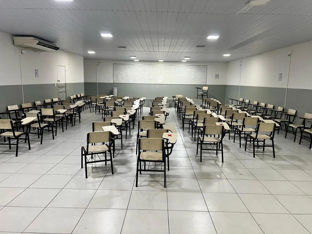 ALUGO PONTO COMERCIAL EM FRENTE ZO BRADESCO,  CIDADE NOVA - Foto 2