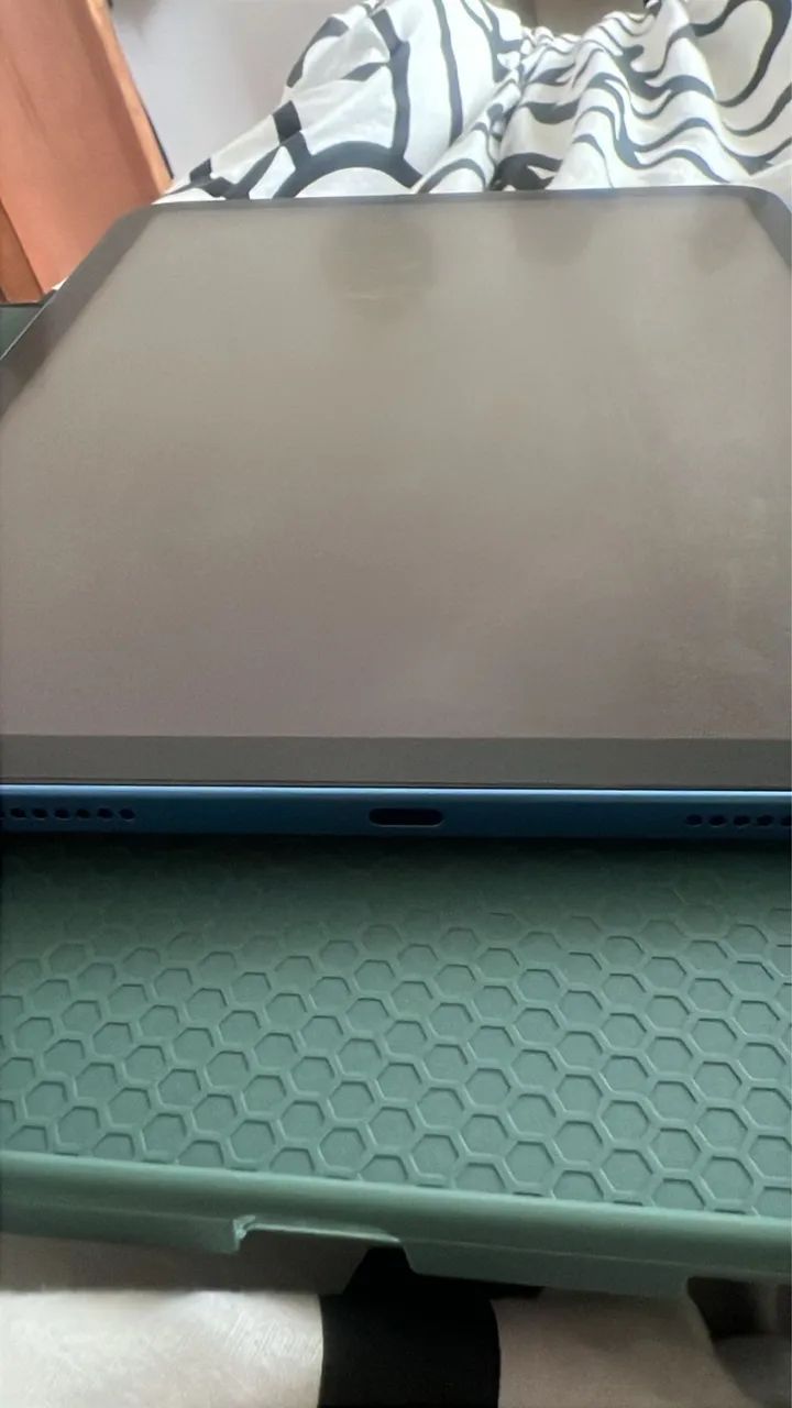 iPad 10 geração 64GB azul  - Foto 4