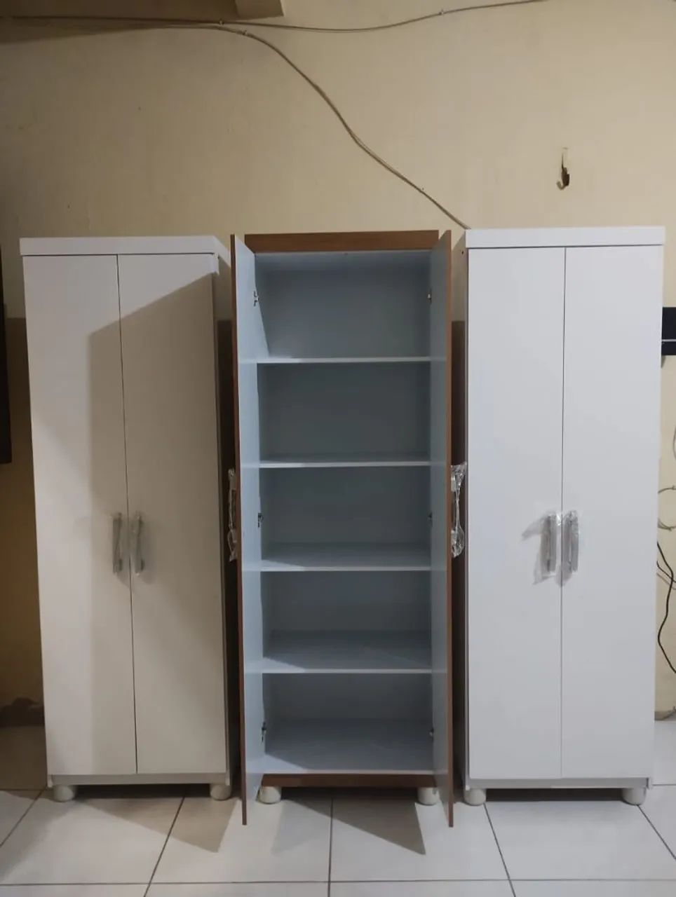 Guarda-Roupas Novos e Modernos - Foto 2
