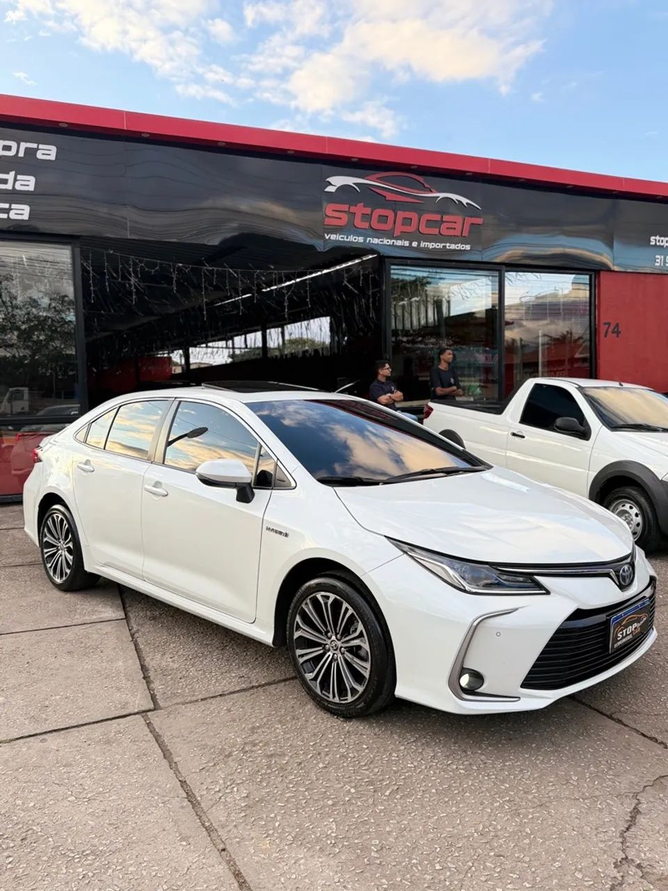 Corolla altis prem hibrid 2023 - Foto 4
