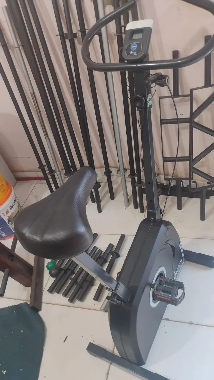 Bicicleta ergométrica Dream semi nova - Foto 4