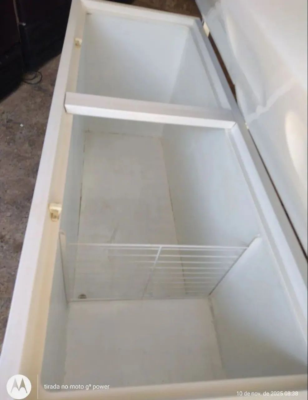 Freezer metal frio em ótimas condições  - Foto 2