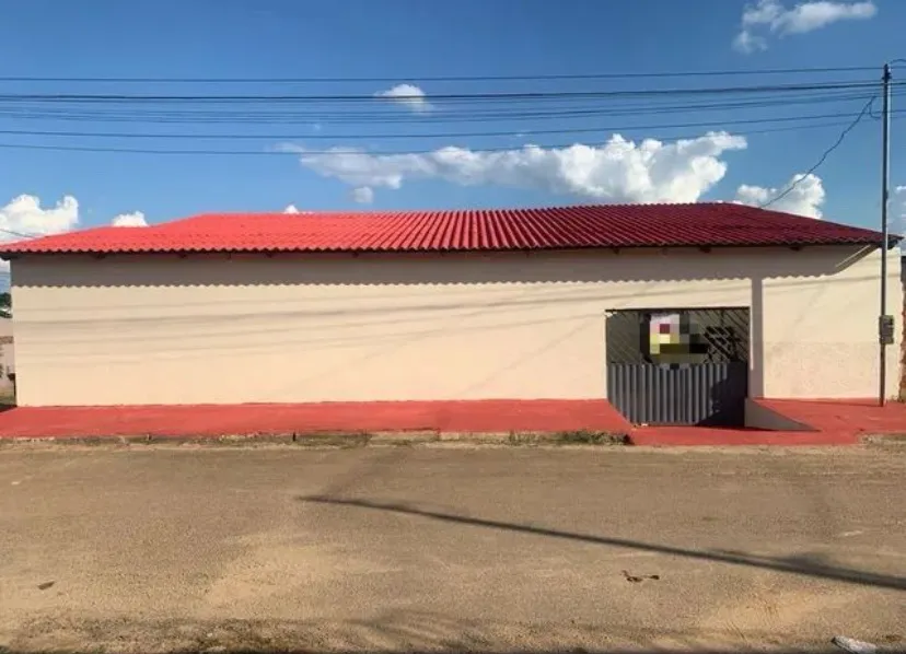 Vendo belíssima casa no Wanderley Dantas