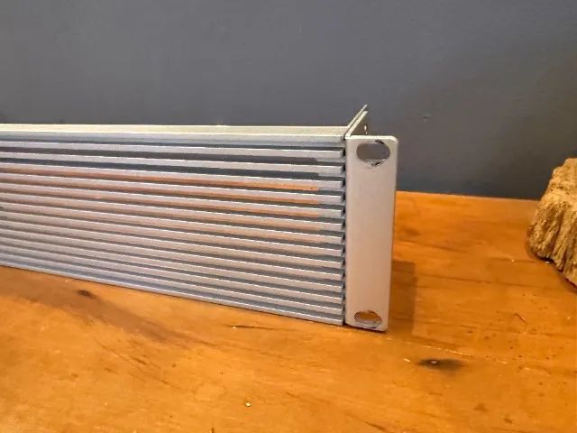 Ubiquiti Painel De Rack Ventilado Uacc-2u - Foto 3