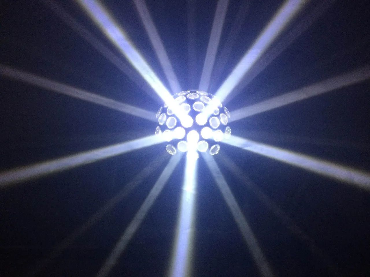 Globo de LED Branco Giratório Acme