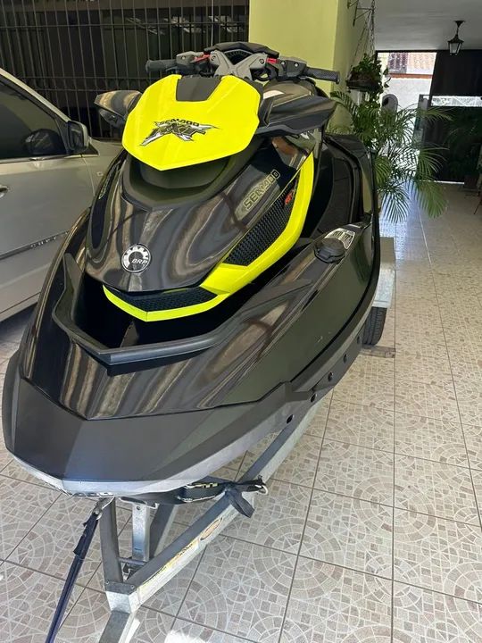 Jet ski Seadoo rxt 260 rs