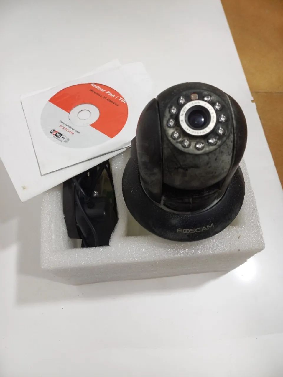 Camera Wirelles IP Camera FI8910W - Foto 2