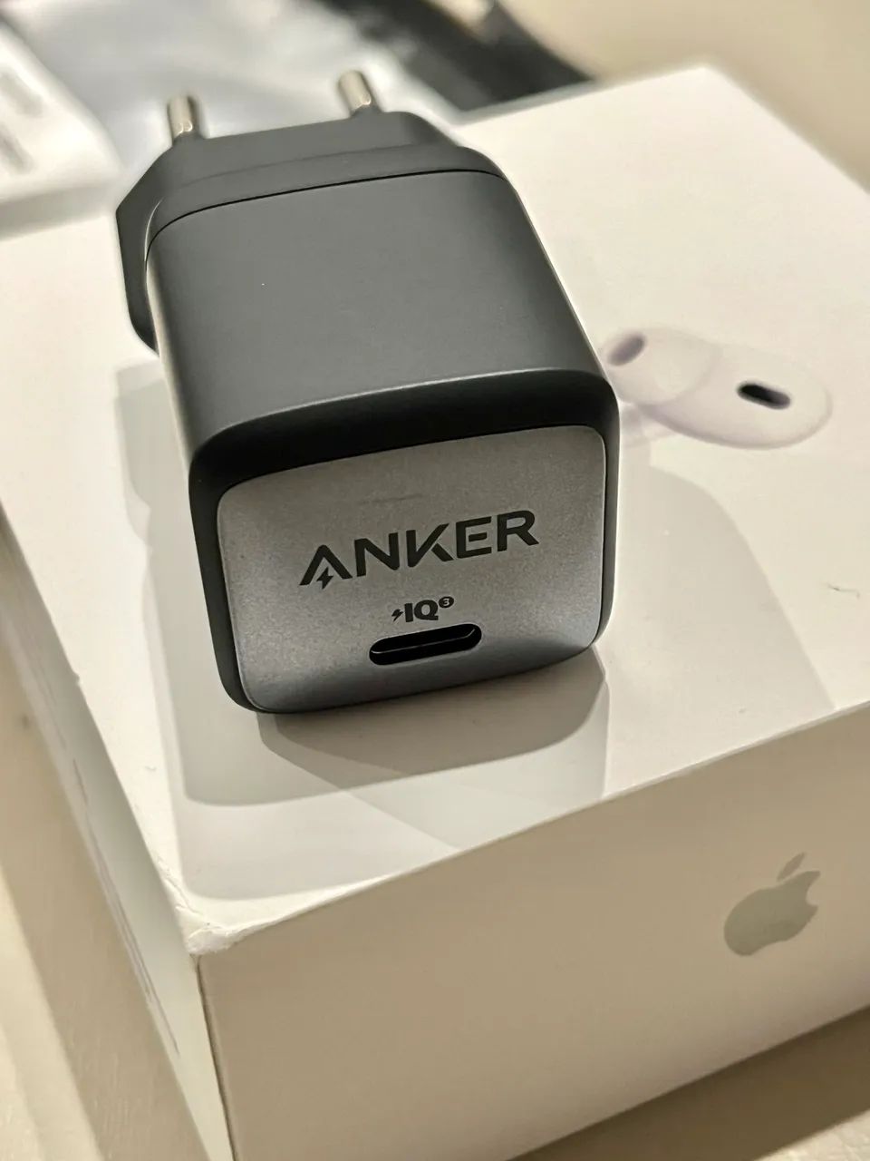 AirPod Pro 2 (USB-C), carregador 30W, caixa, acessórios, original em perfeito estado - Foto 4