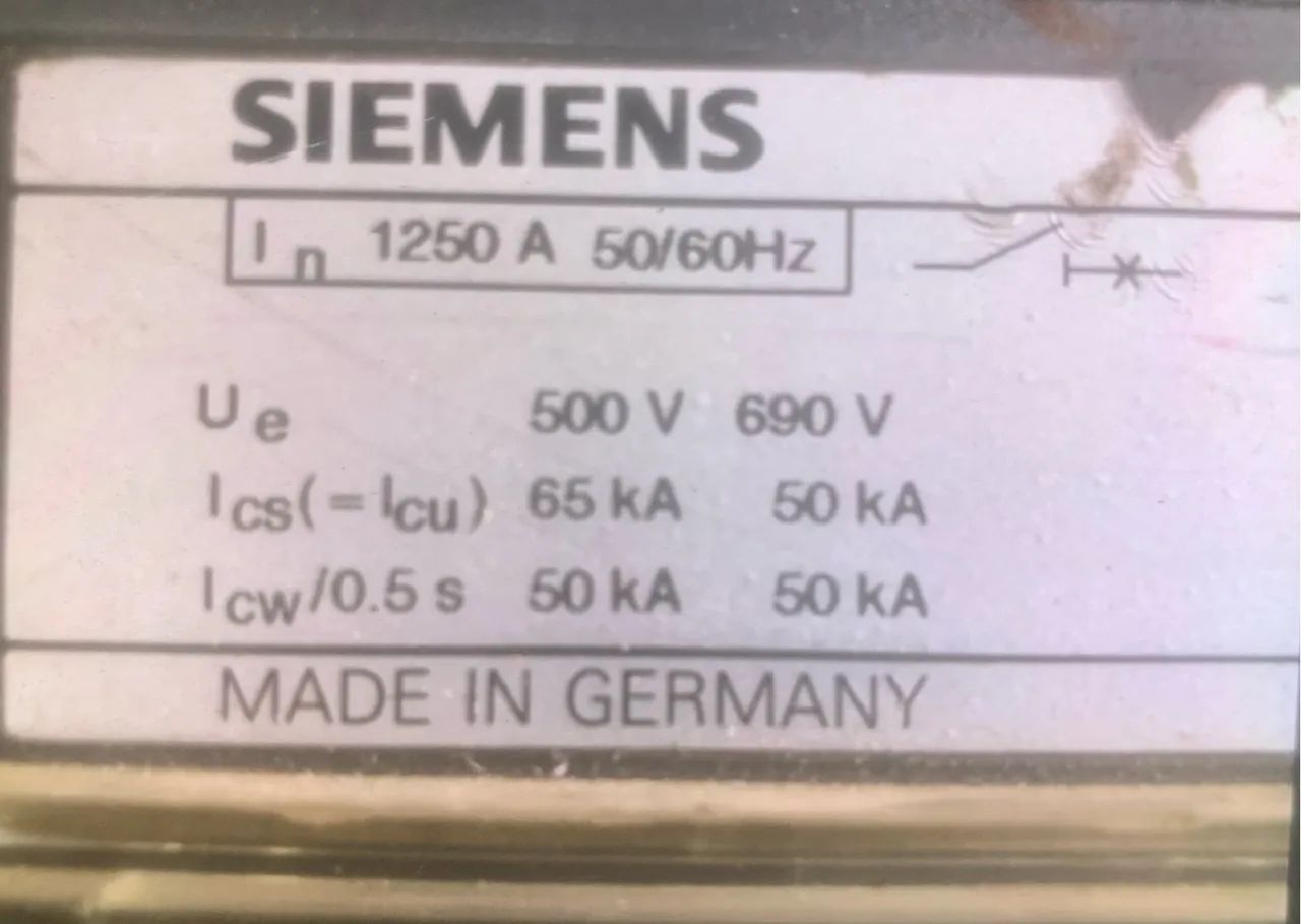 Disjuntor Siemens 3WN6 3 polos 1250 amperes  - Foto 3