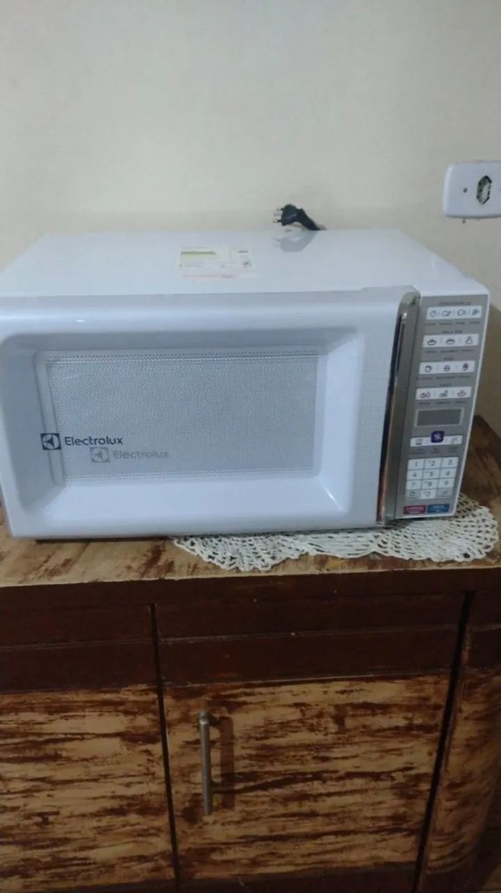 Micro-ondas Electrolux - Branco - Novo