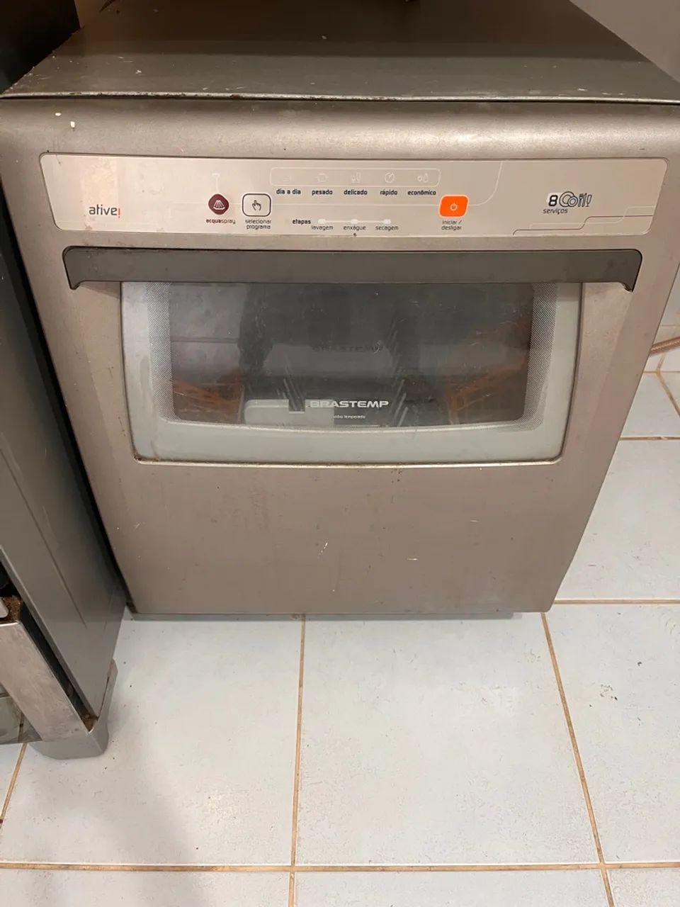 Lava Louças Brastemp - 8 serviços - Semi Nova