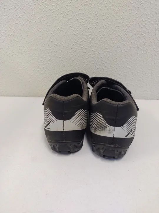 Sapatilha Shimano MEZ tamanho 37BR - Foto 5