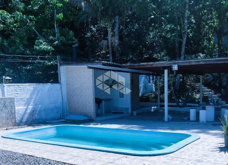 Chácara no bairro Vila Santana, em Santo Amaro da Imperatriz- SC