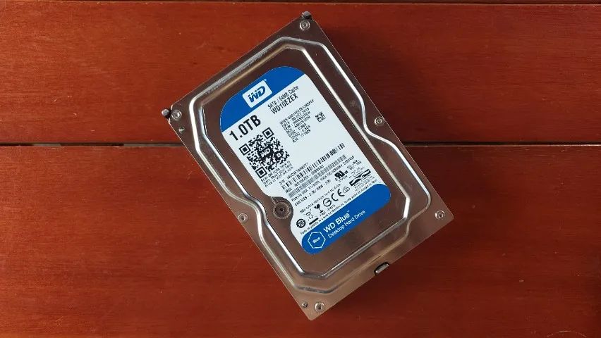 HD 3.5 WD Blue 1TB - WD10EZEX - 7.200RPM - 100% Saudáveis - Foto 3