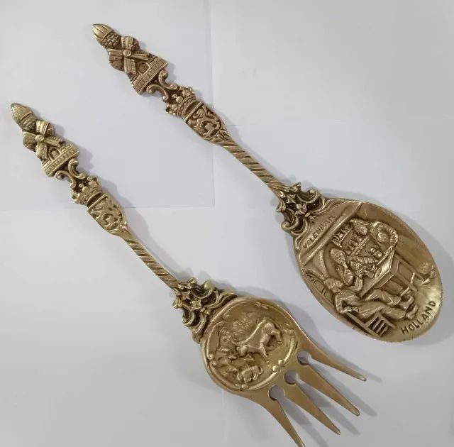 Colher e garfo em bronze, holandes antigo, anos 1960