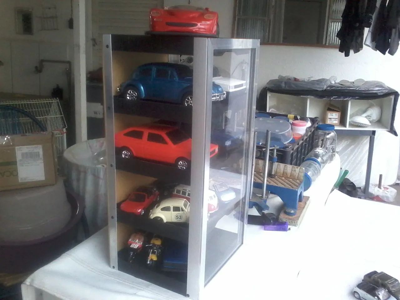 Expositor para miniaturas de carros e motos. - Foto 4