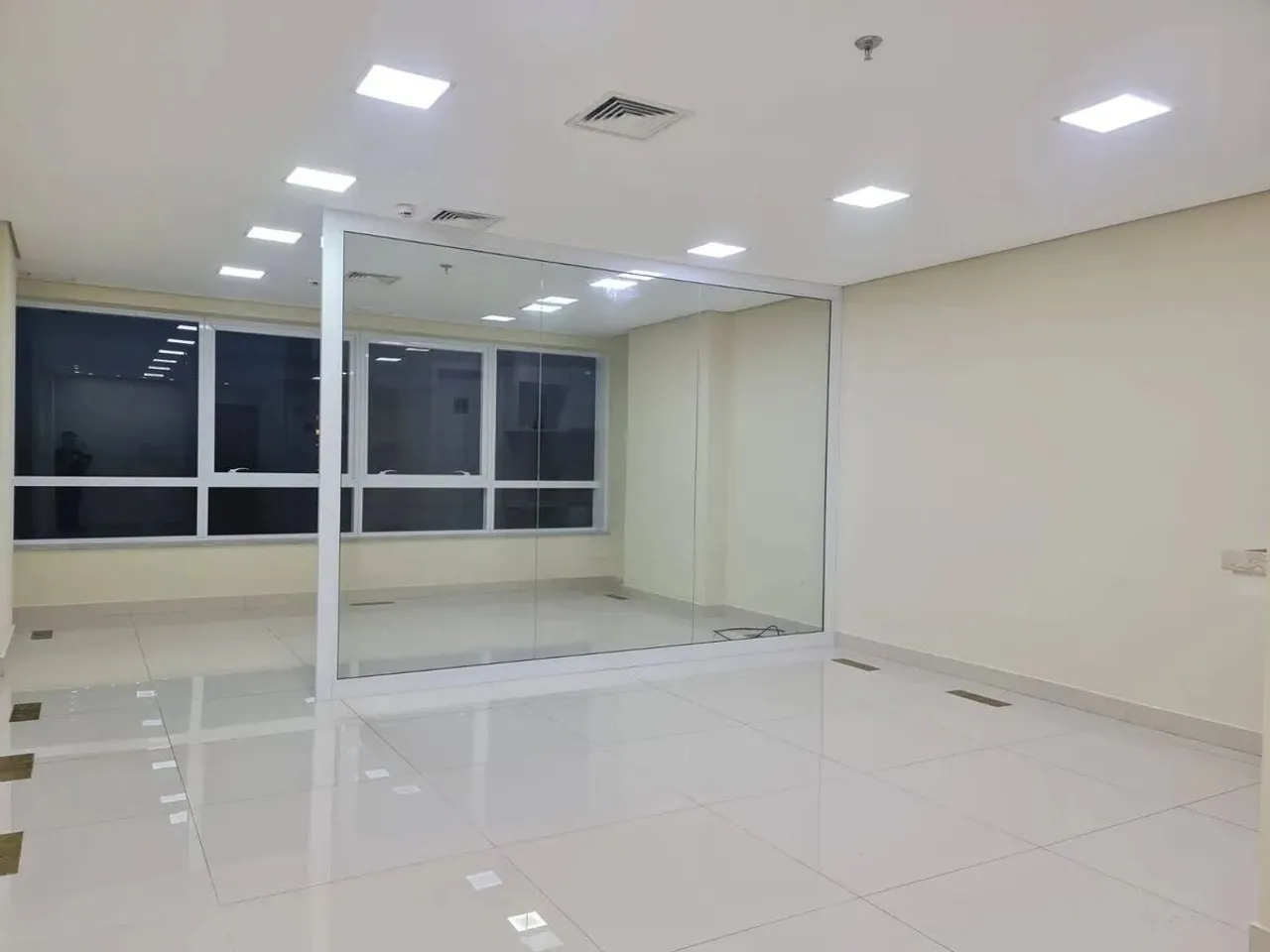 Locação Sala Comercial - 46 m² - Ed. Navarro Building - São José do Rio Preto