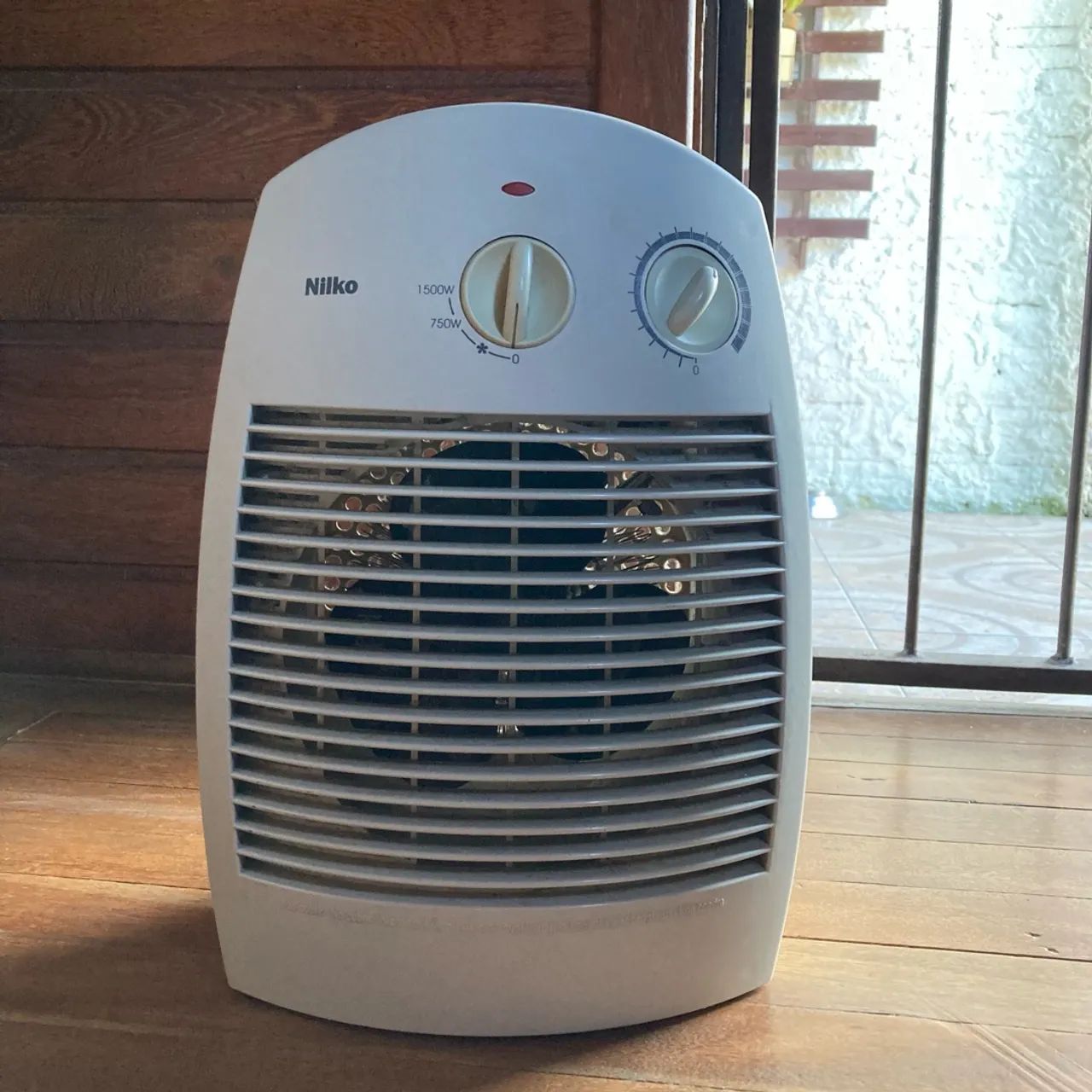 Aquecedor Nilko 1500W - Foto 2