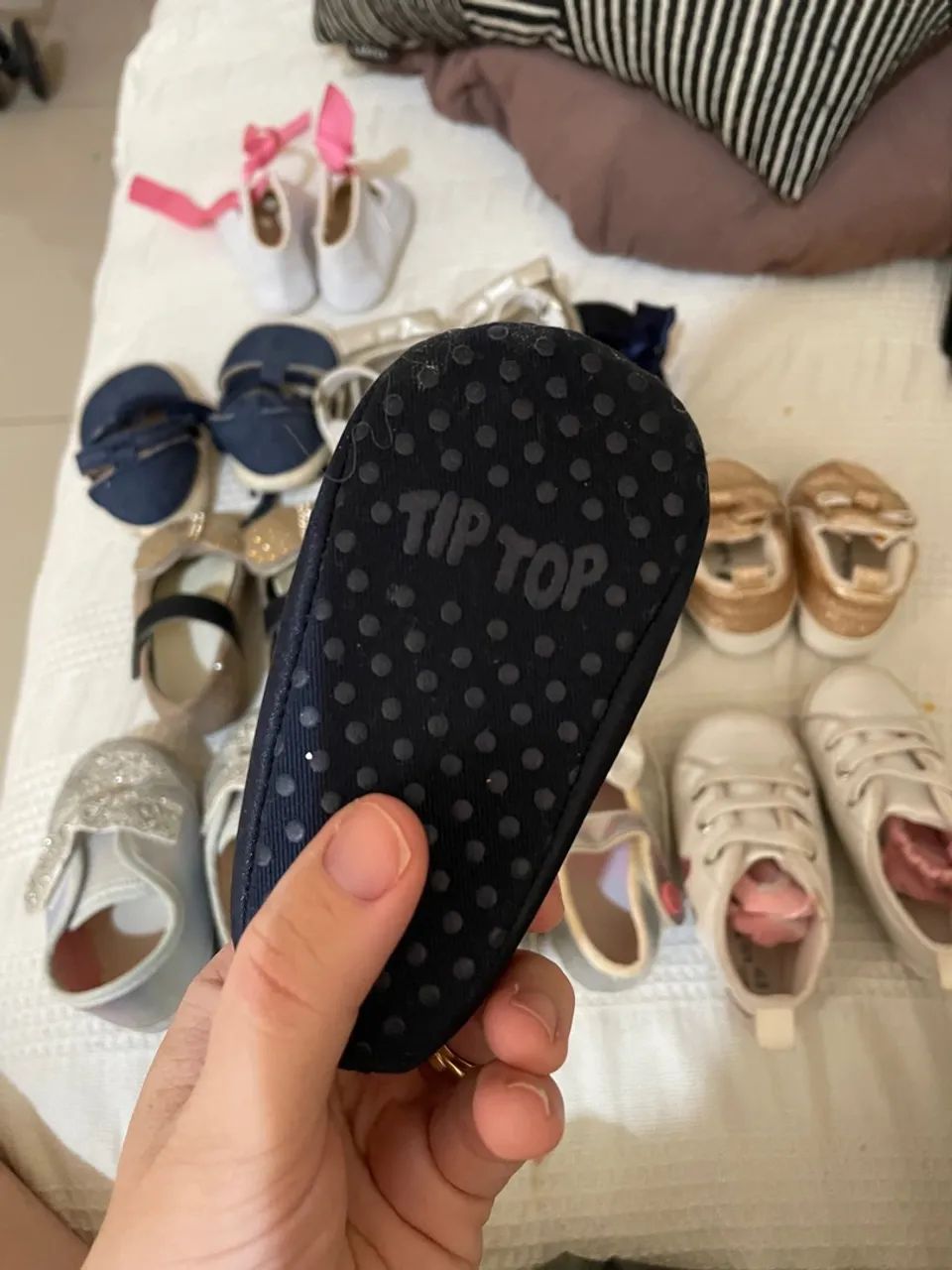 10 pares de sapatinho pra bebê menina. - Foto 5
