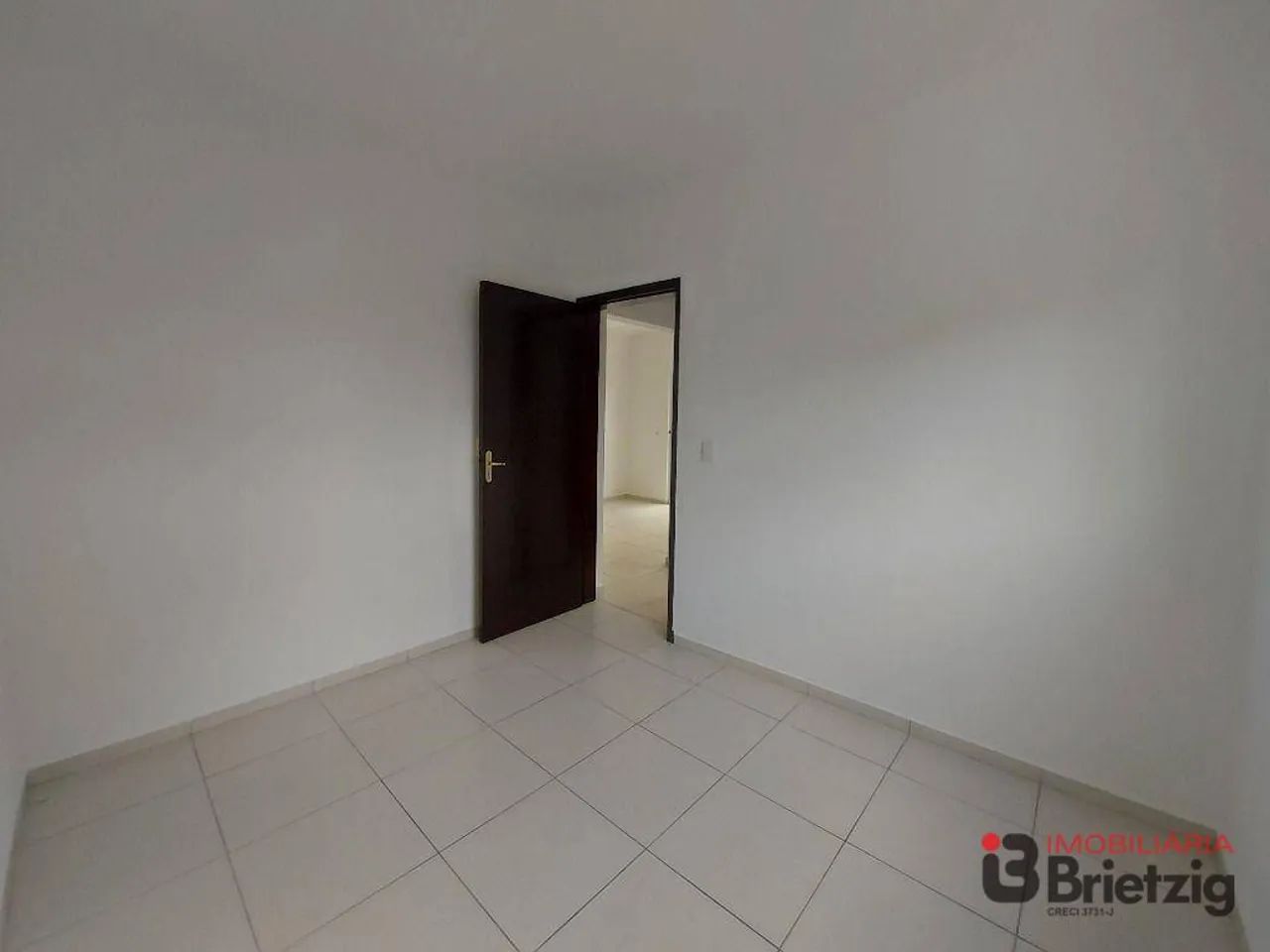 Apartamento com 2 dormitórios para alugar, 55 m² por R$ 1.200 +taxas/mês - Itaum - Joinvil - Foto 14
