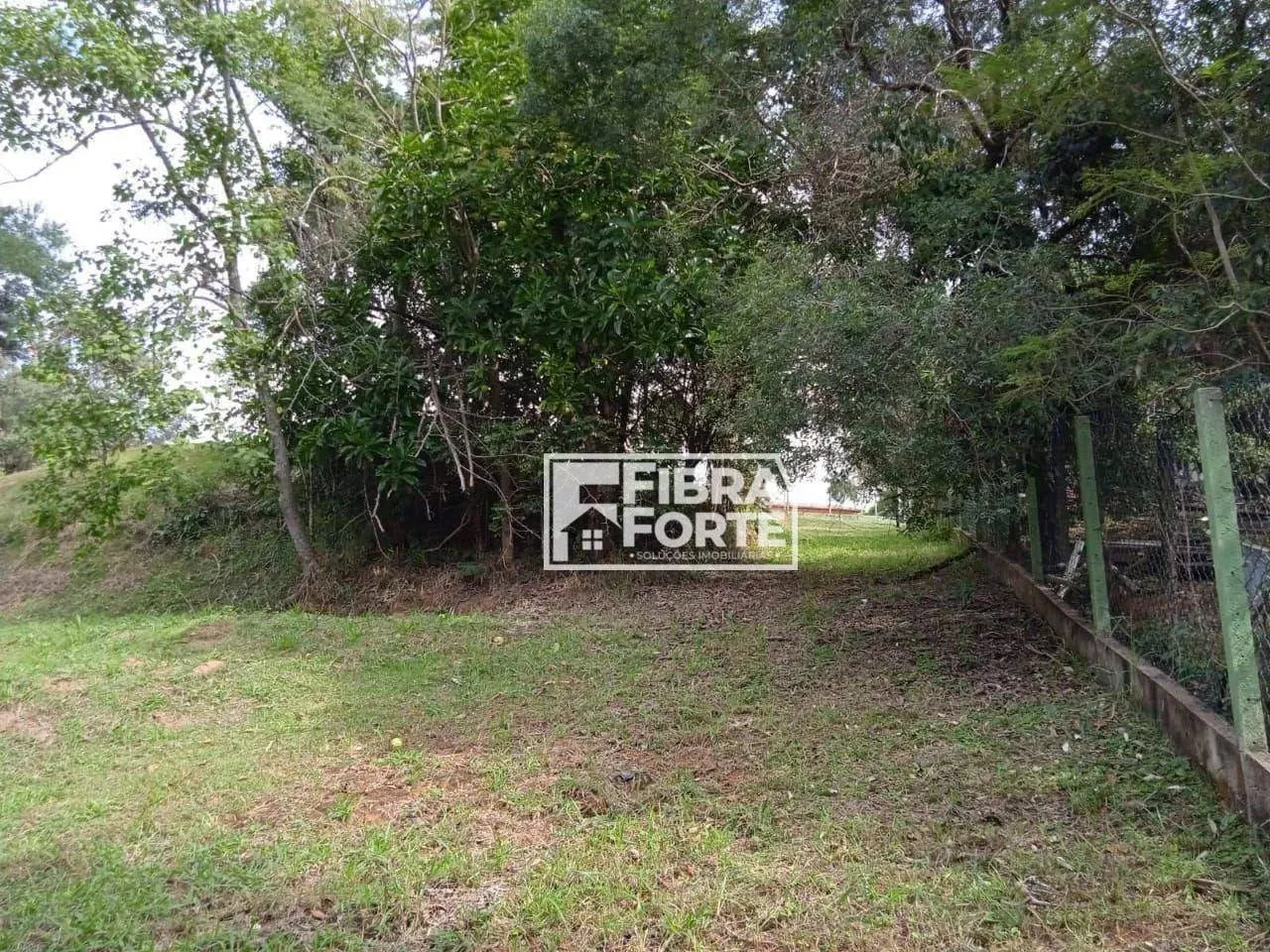 TERRENO - CONDOMÍNIO VALE DA SANTA FÉ - VINHEDO/SP